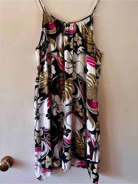 Women’s Handmade Hawaiian Floral Sundress in Black, White & Pink